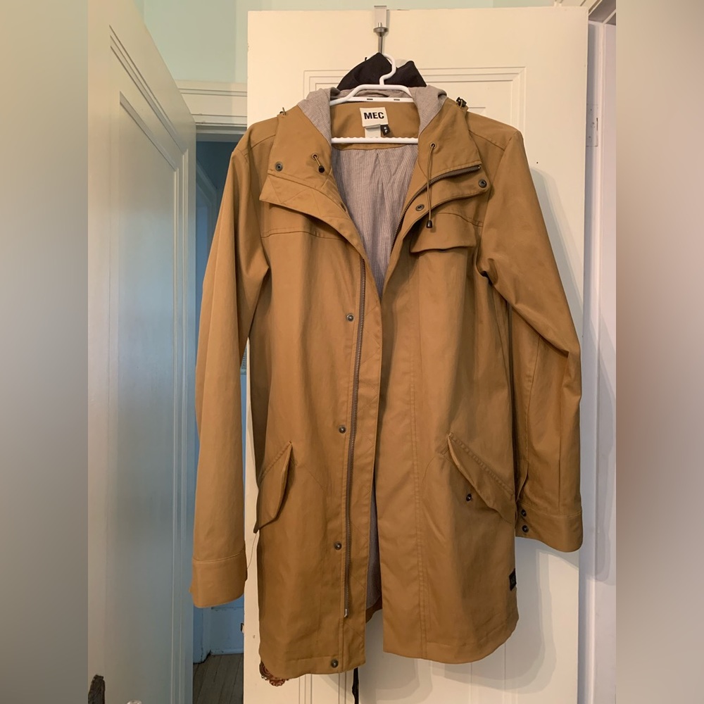 MEC men’s rain jacket